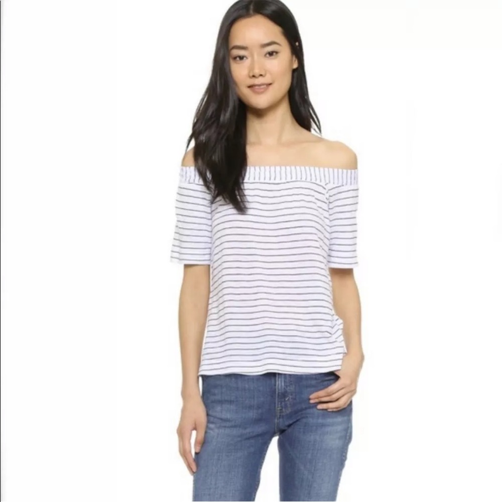 Splendid off the shoulder top-NWOT